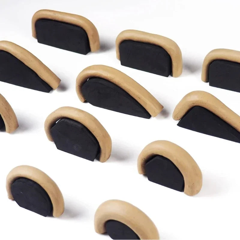 Réinventez Votre Art de la Poterie avec l'Ensemble de Moules Poignées pour des Créations d’Exception