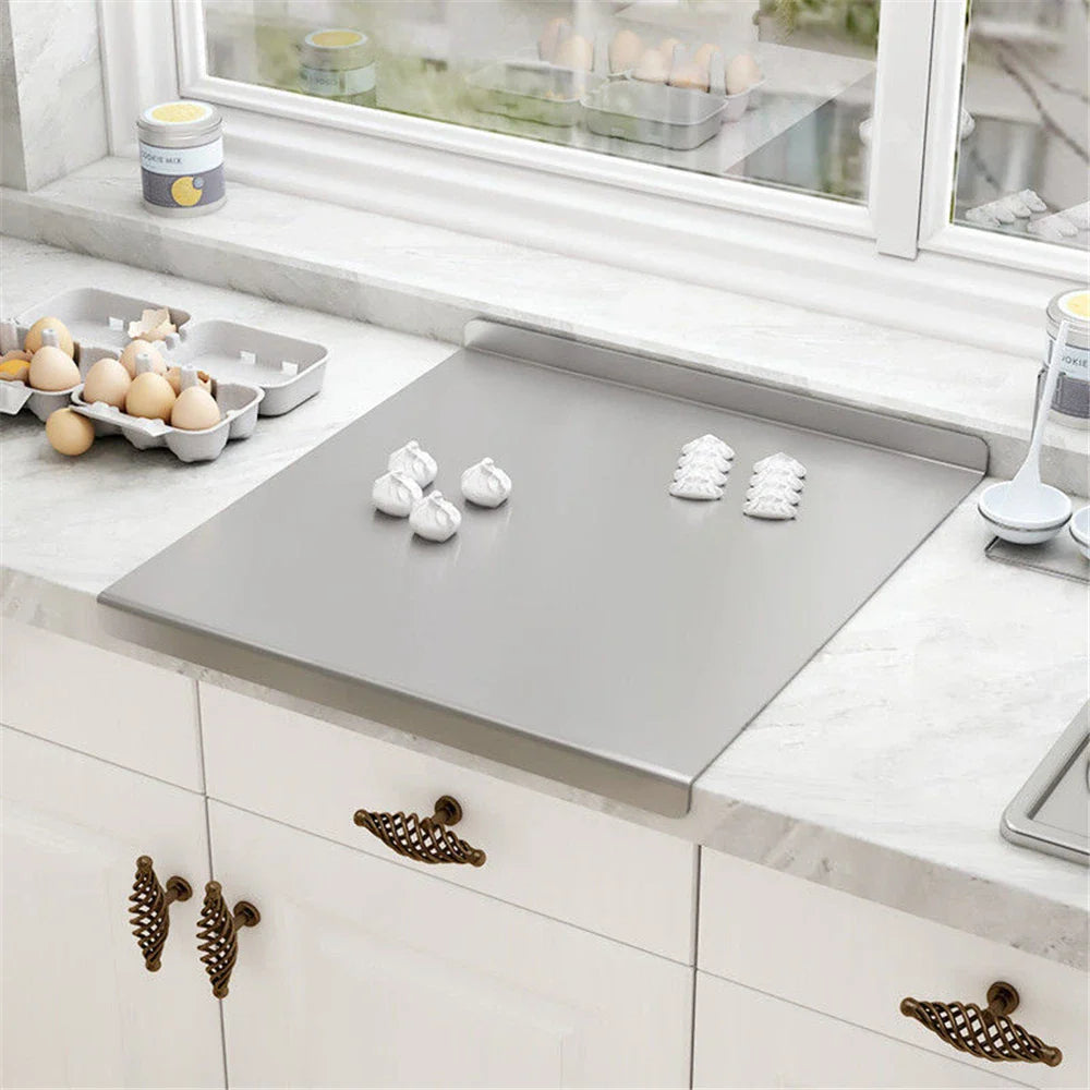 La révolution de la préparation culinaire : une planche à découper en acier inoxydable au service de votre cuisine