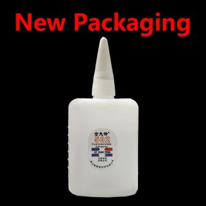 La colle miracle pour tous vos projets : redécouvrez l’efficacité du 502 Super Glue