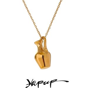 Élégance et Modernité : Le Collier Doré Unique qui Sublime Votre Style