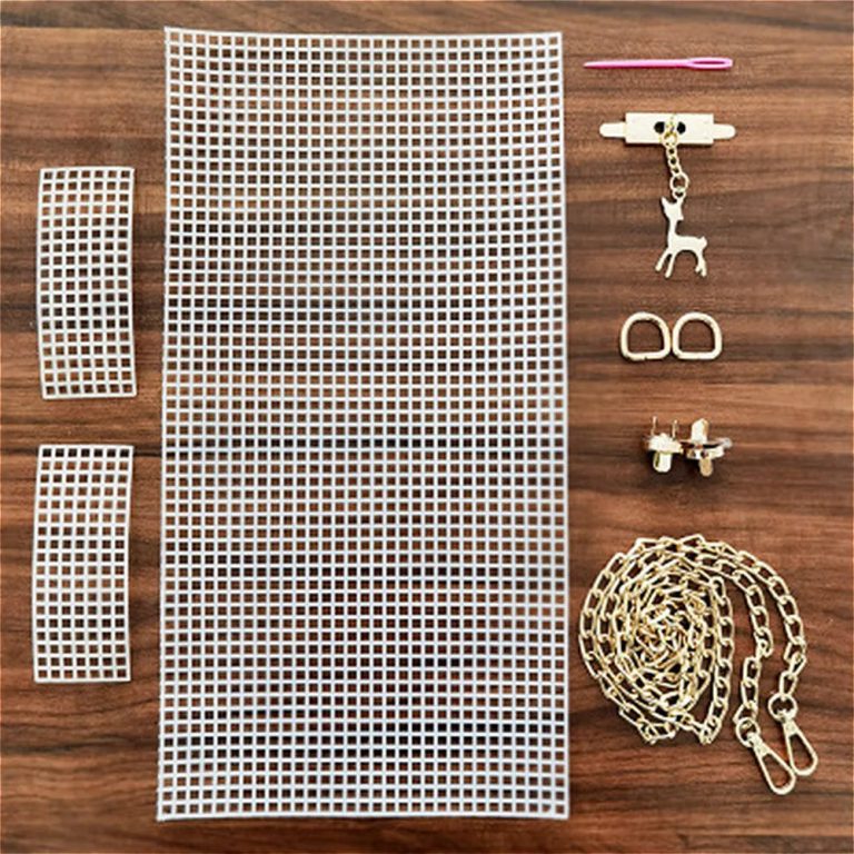 Libérez Votre Créativité : Adoptez le Nouveau Kit de Maille Plastique pour Tissage et Créez des Sacs DIY Inoubliables!