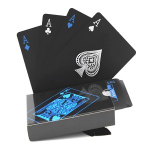 Redécouvrez l'art du jeu avec des cartes en PVC imperméables, élégance et robustesse réunies