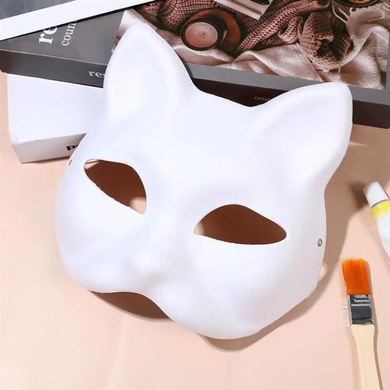 Révélez l’artiste en vous avec des masques vierges de chat pour des occasions inoubliables