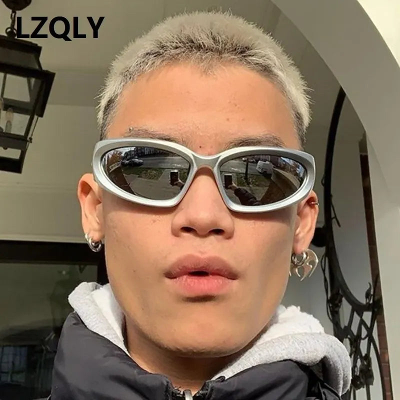 Exprimez Votre Audace avec des Lunettes de Soleil Sportives au Style Y2K Punk