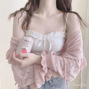 Révélez Votre Élégance Estivale avec un Look Audacieux et Raffiné