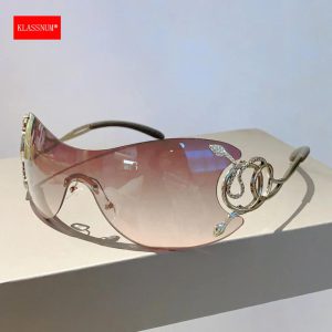 Adoptez l'Avant-Garde avec une Touche Y2K : L'Allure Irrésistible des Lunettes de Soleil Sans Contour KLASSNUM