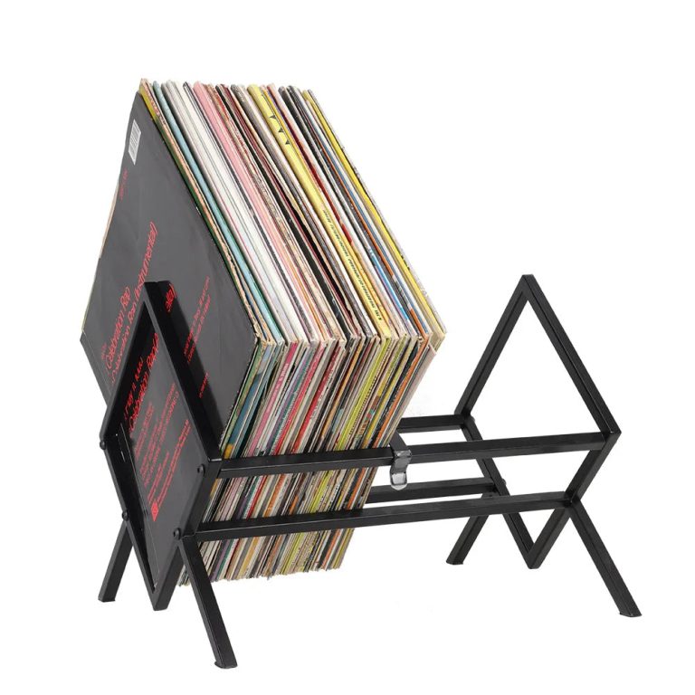 Révélez l'élégance de votre collection musicale avec une étagère murale design