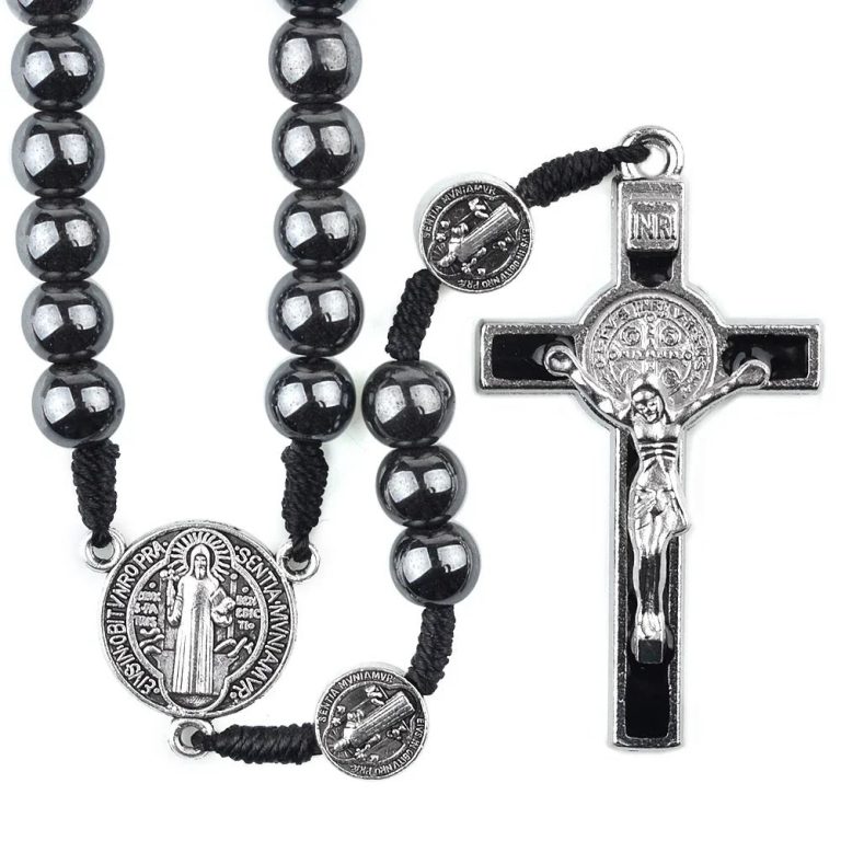 Embellissez votre véhicule avec la grâce et la protection du Rosaire Catholique et du Médaillon Saint Benoît