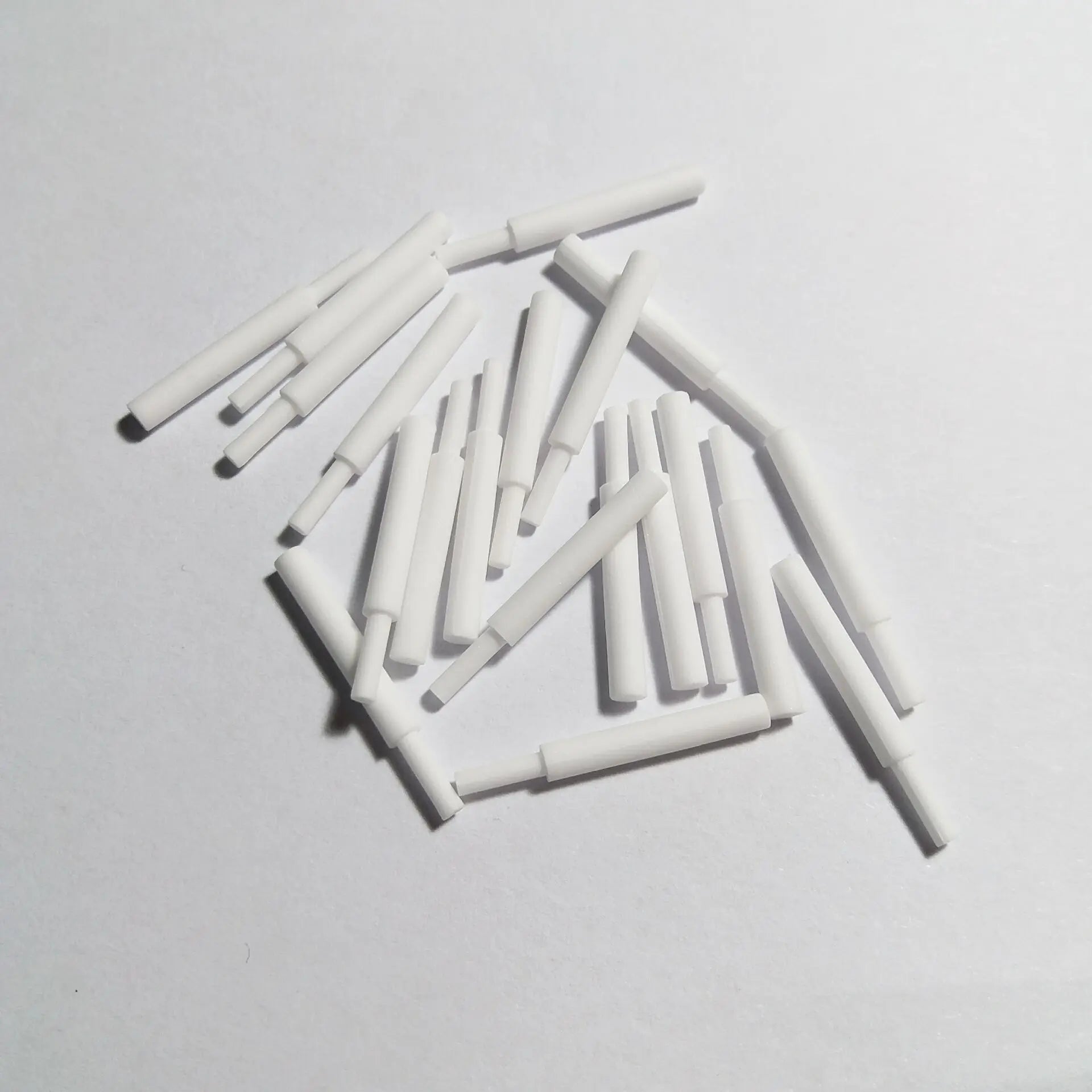 La révolution du frittage dentaire : maîtrisez la précision avec l’ensemble 60 Pins Céramique Nid d’Abeille en Zirconia