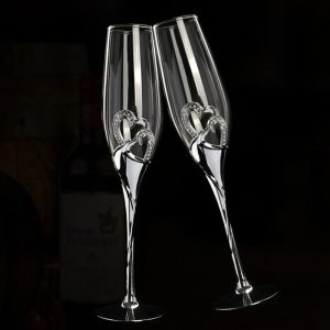 Élevez Vos Célébrations avec Élégance grâce aux Flûtes à Champagne Mariage Cristal Cœurs