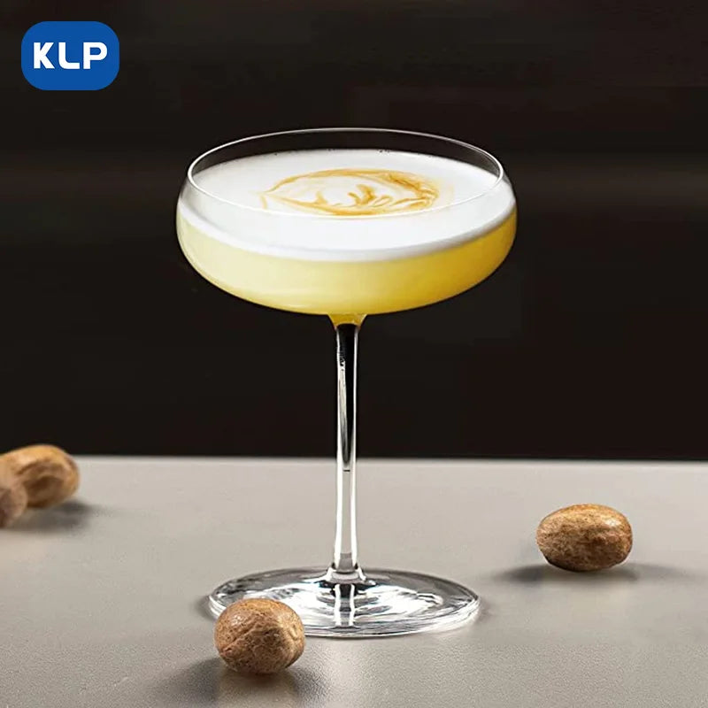 Élevez l’Art de Vos Cocktails avec le Verre à Cocktail Créatif KLP