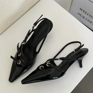 Parez Votre Look avec Élégance et Audace : L'Art des Escarpins Slingbacks Sexy