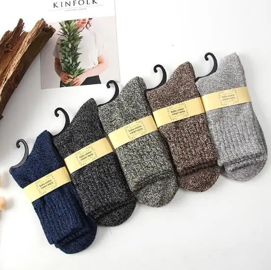 Révélez Votre Confort Hivernal avec des Chaussettes en Laine Élégantes et Durables