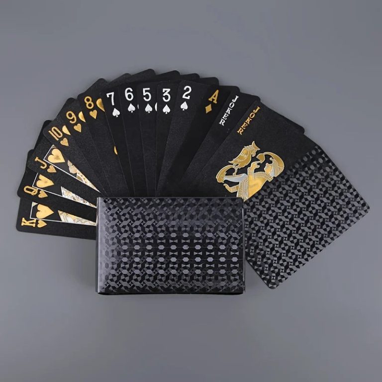 Le luxe à portée de main : cartonner vos parties avec des cartes de jeu impeccables