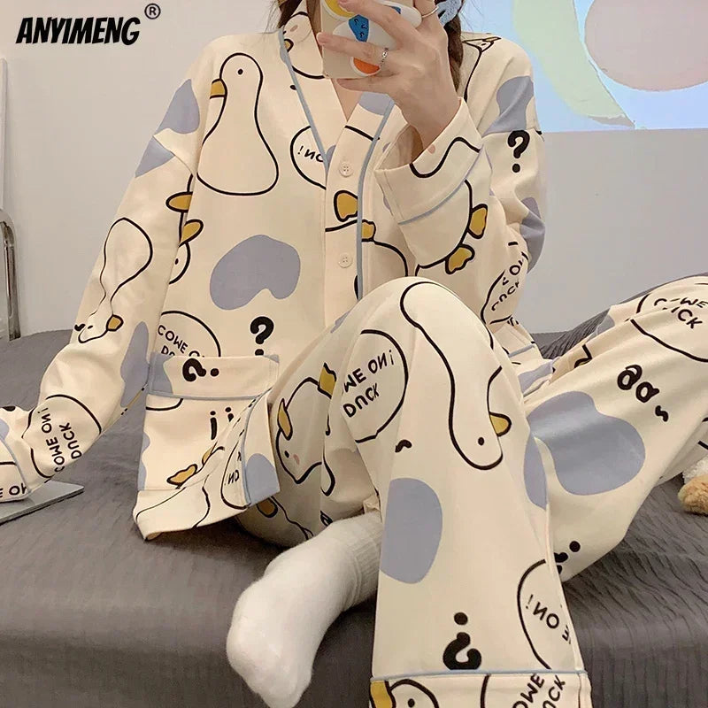 Plongez dans un Univers de Douceur et d’Élégance Nocturne