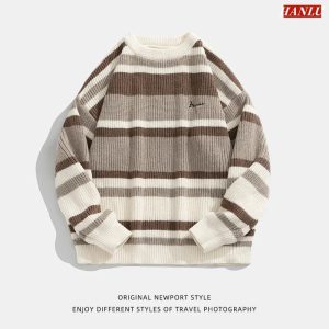 Découvrez l'alliance parfaite entre élégance et confort avec ce pull homme automne-hiver
